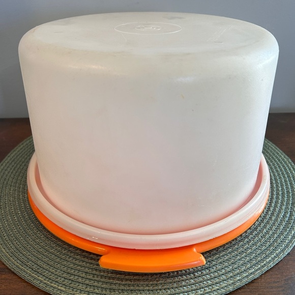 Orange Vintage Tupperware Cake/Pie Keeper Carrier No Handle Round Tall 683, 684. - Picture 2 of 12